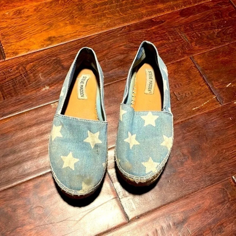 Steve Madden denim and star pattern espadrille platform slip on shoes size 7.5